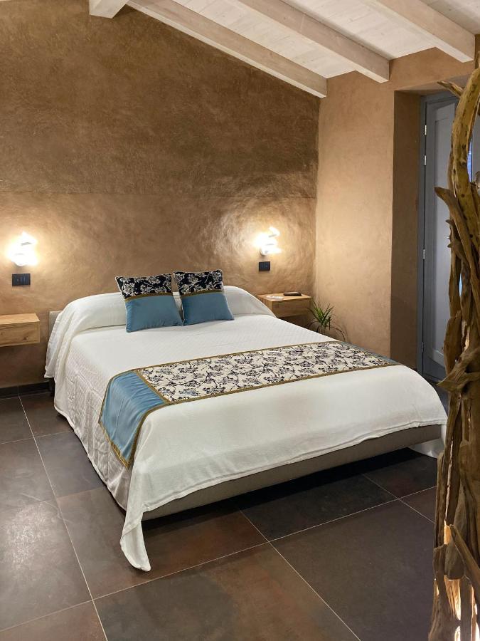 Luvia Rooms Spa Гоннеза Экстерьер фото