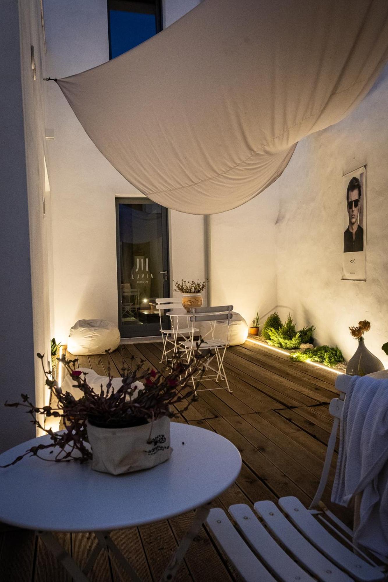 Luvia Rooms Spa Гоннеза Экстерьер фото