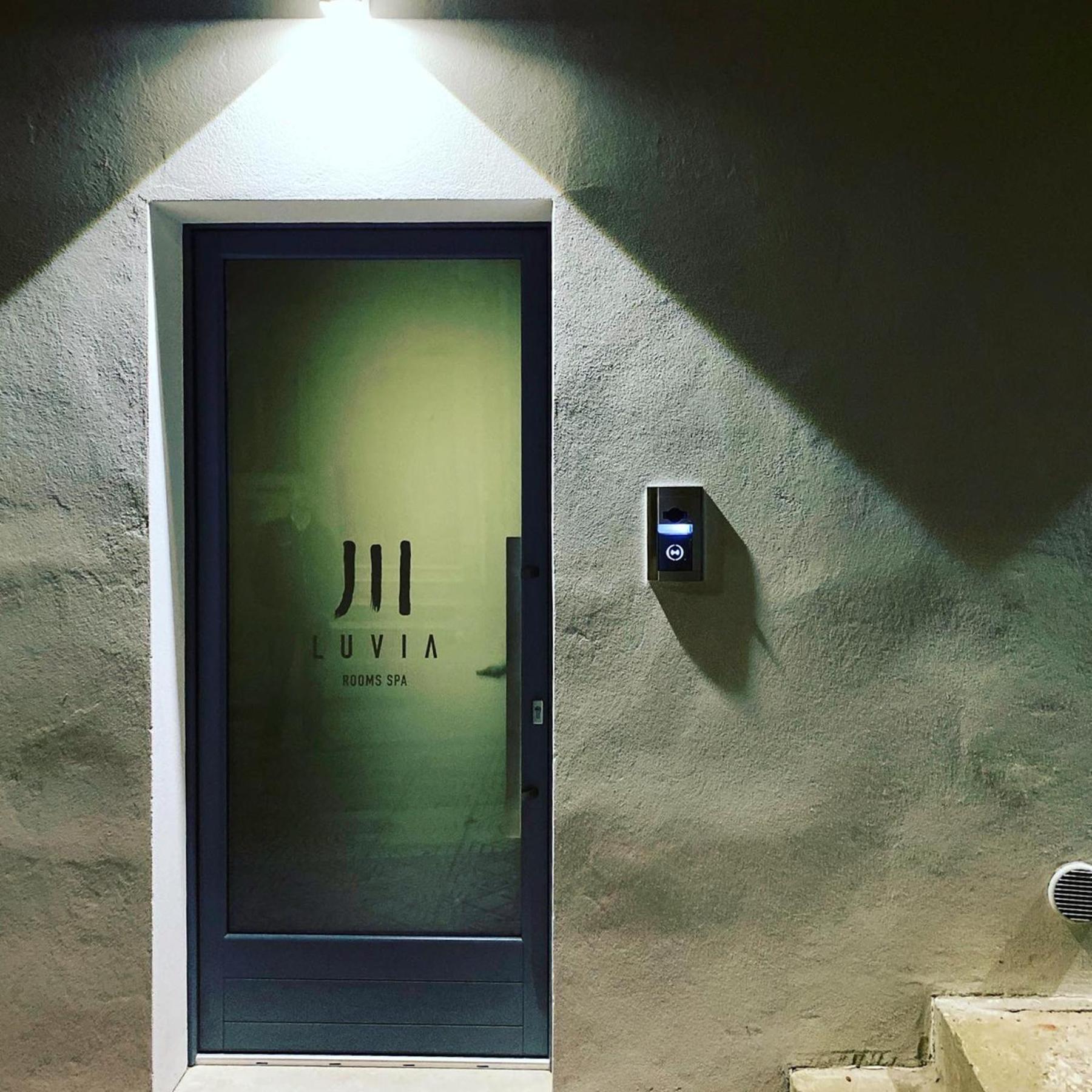 Luvia Rooms Spa Гоннеза Экстерьер фото